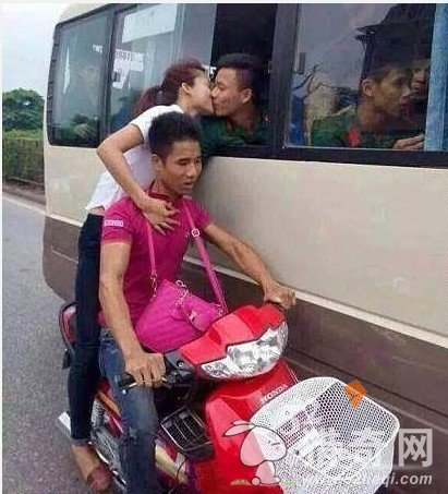 7cb4489agw1ekgf69kphej20bf0clwfw.jpg